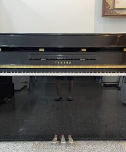 Alternative view of YAMAHA 鋼琴 UT11($3萬5~5萬)