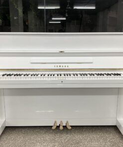 Alternative view of Yamaha U1白 日本進口 (6萬~8萬5)